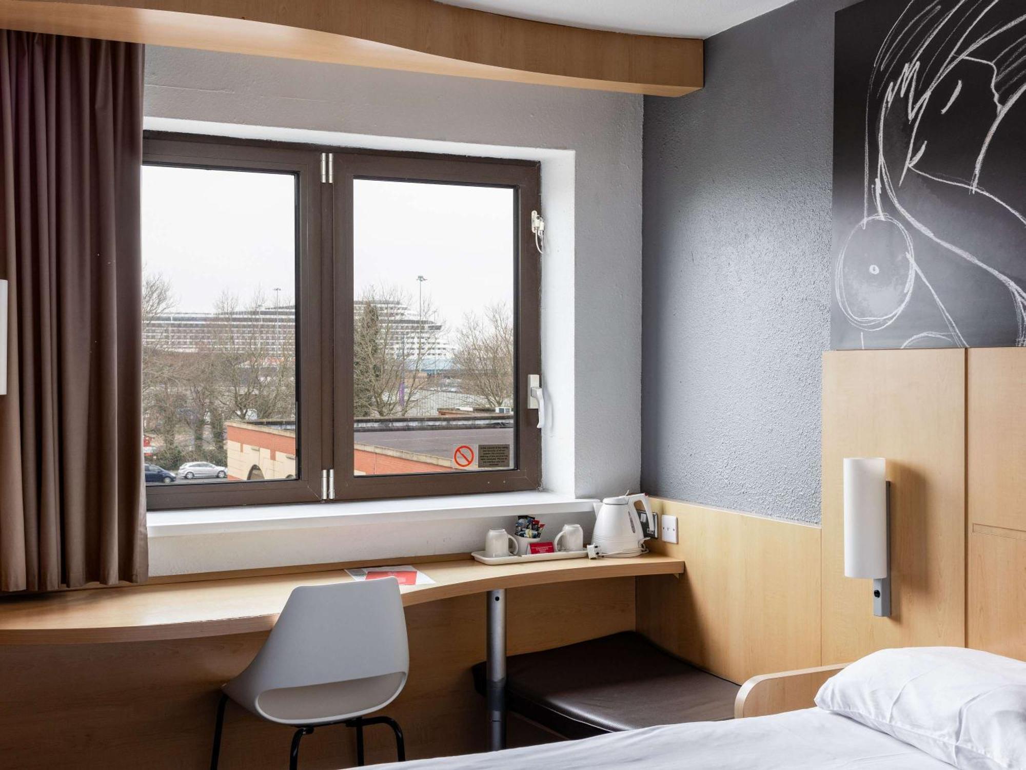 Ibis Southampton Hotel Eksteriør billede